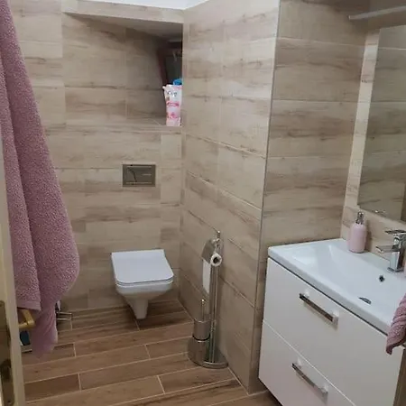 Apartment Ubytovani V Podzamci *