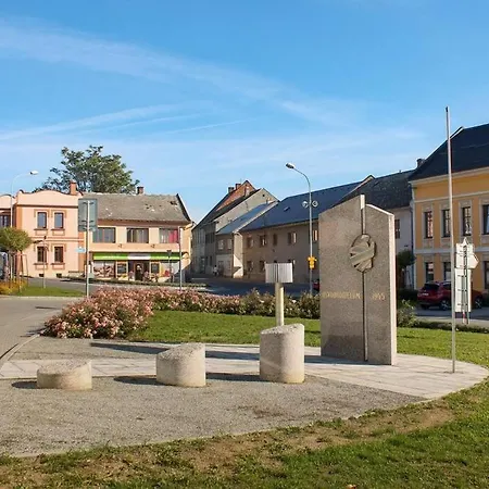 Ubytovani V Podzamci
